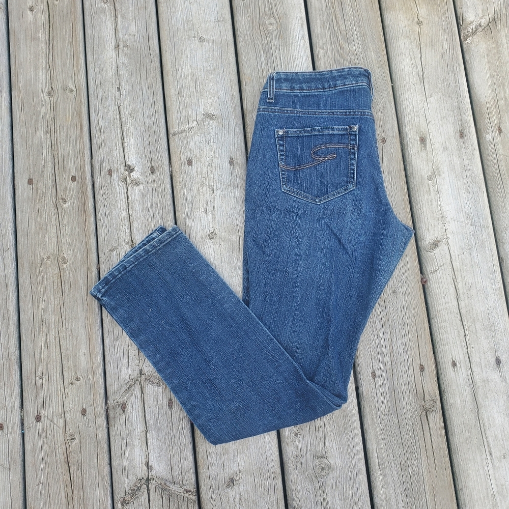 💥3 fir $15 Dream by Rickis Dark Wash Straight Leg Jean's 30
